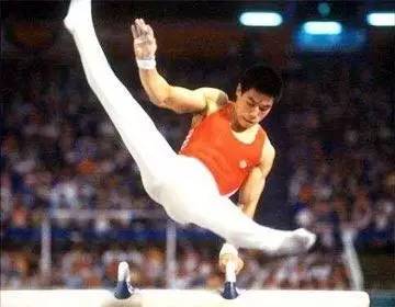 李宁