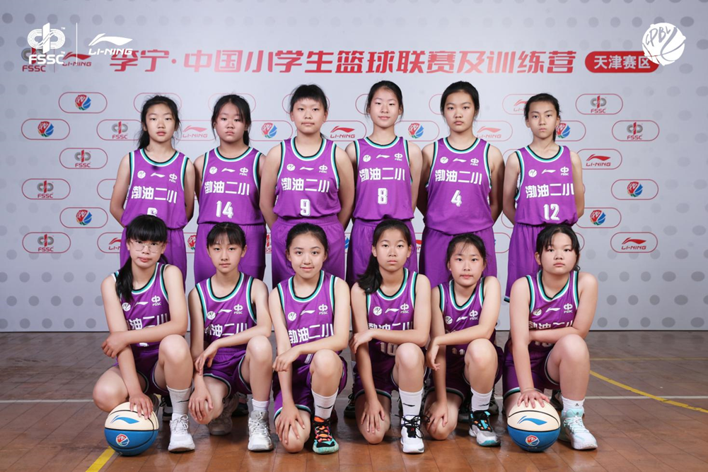 海亮小学篮球冠军是谁_海亮学校篮球队_海亮初中篮球队教练