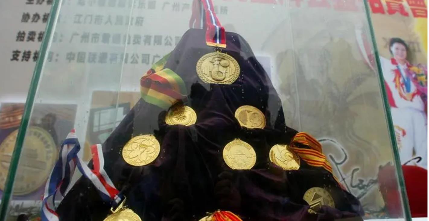 泉州举重奥运冠军苏_泉州举重奥运冠军男_苏泉州奥运举重冠军是谁