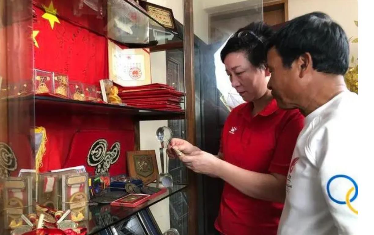 苏泉州奥运举重冠军是谁_泉州举重奥运冠军苏_泉州举重奥运冠军男