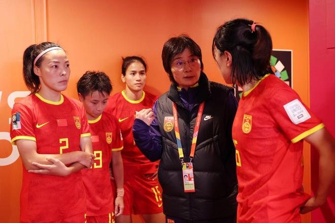 足球女足冠军世界是哪个国家_世界冠军足球女足是谁啊_女足冠军是谁